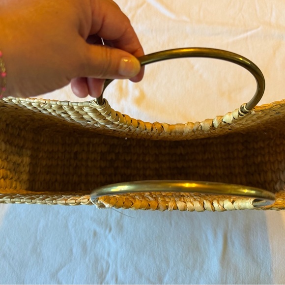 Sseko Natural Straw Tote with Gold Circular Handles - Picture 2 of 3